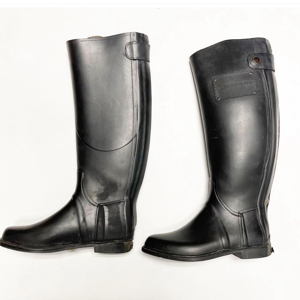 Burberry Rainboots in Black Sz 38